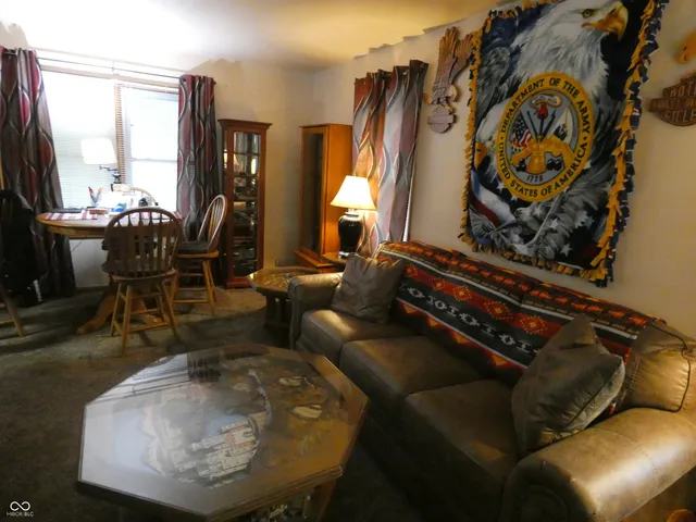 $224,900 | 1000 Gaiser Drive, Seymour, IN 47274