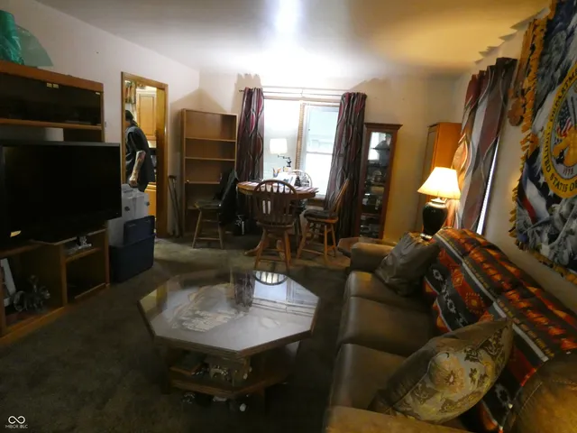 $224,900 | 1000 Gaiser Drive, Seymour, IN 47274