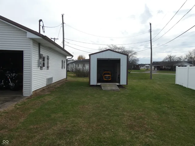 $224,900 | 1000 Gaiser Drive, Seymour, IN 47274