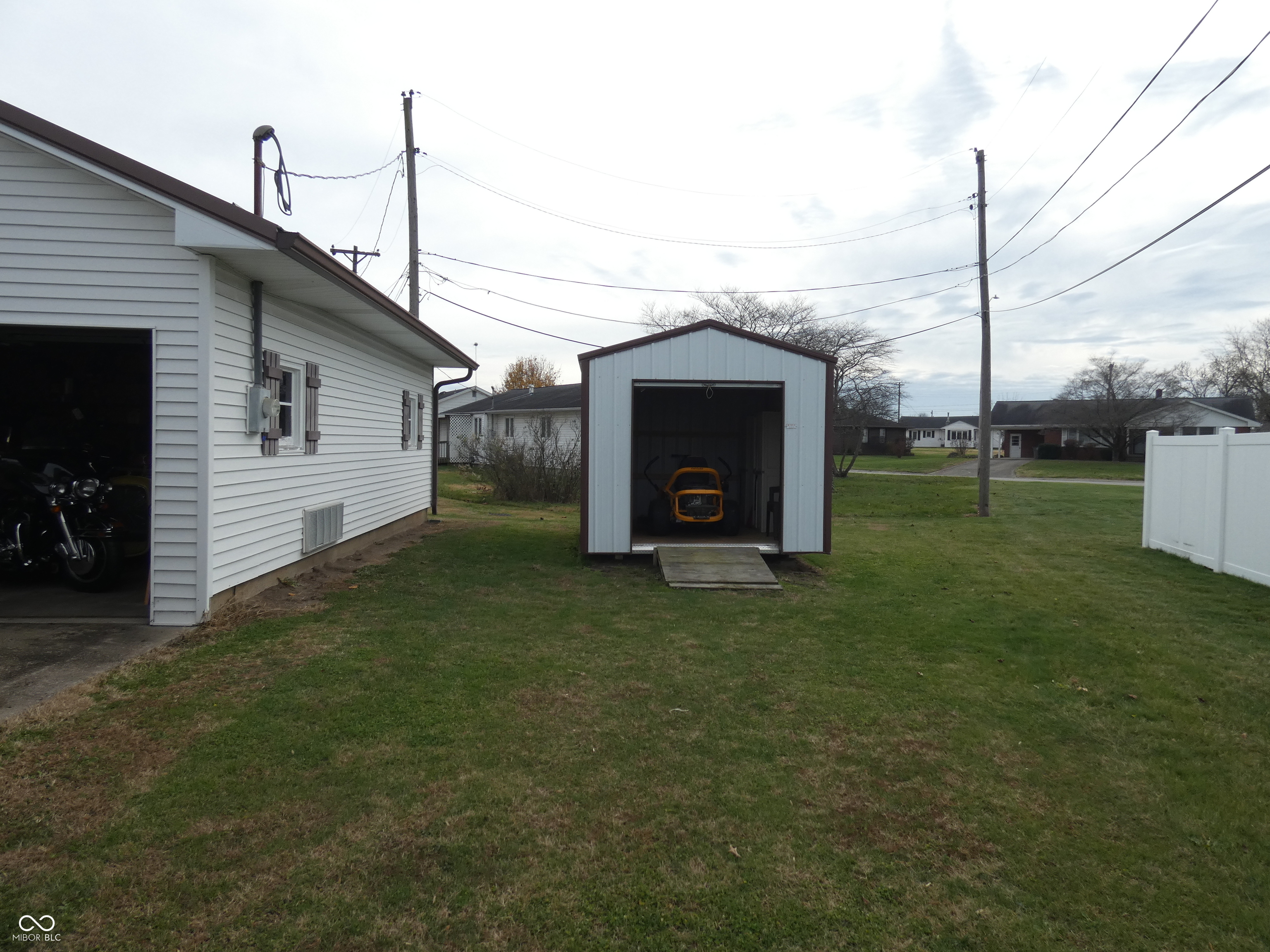 1000 Gaiser Drive Seymour, IN 47274 - Photo 6 of 26