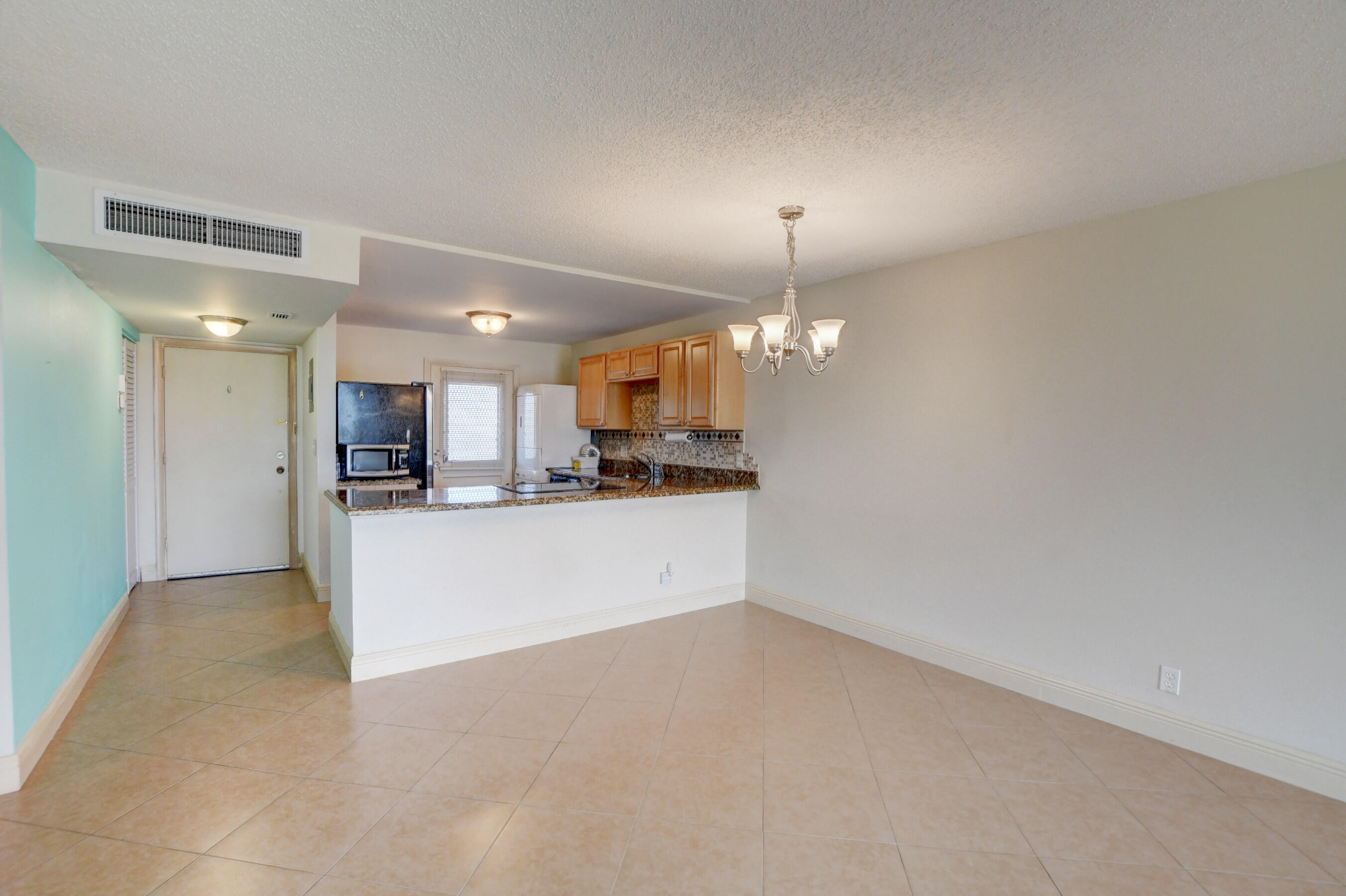 6161 Northwest 2nd Avenue, Unit 322 Boca Raton, FL 33487 - Photo 13 of 34 12_ebf_0962and4more
