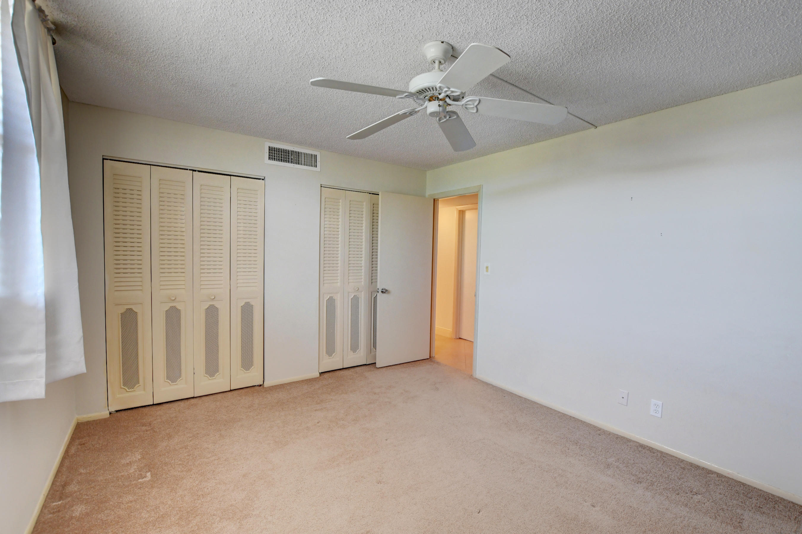 6161 Northwest 2nd Avenue, Unit 322 Boca Raton, FL 33487 - Photo 22 of 34 21_ebf_1027and4more