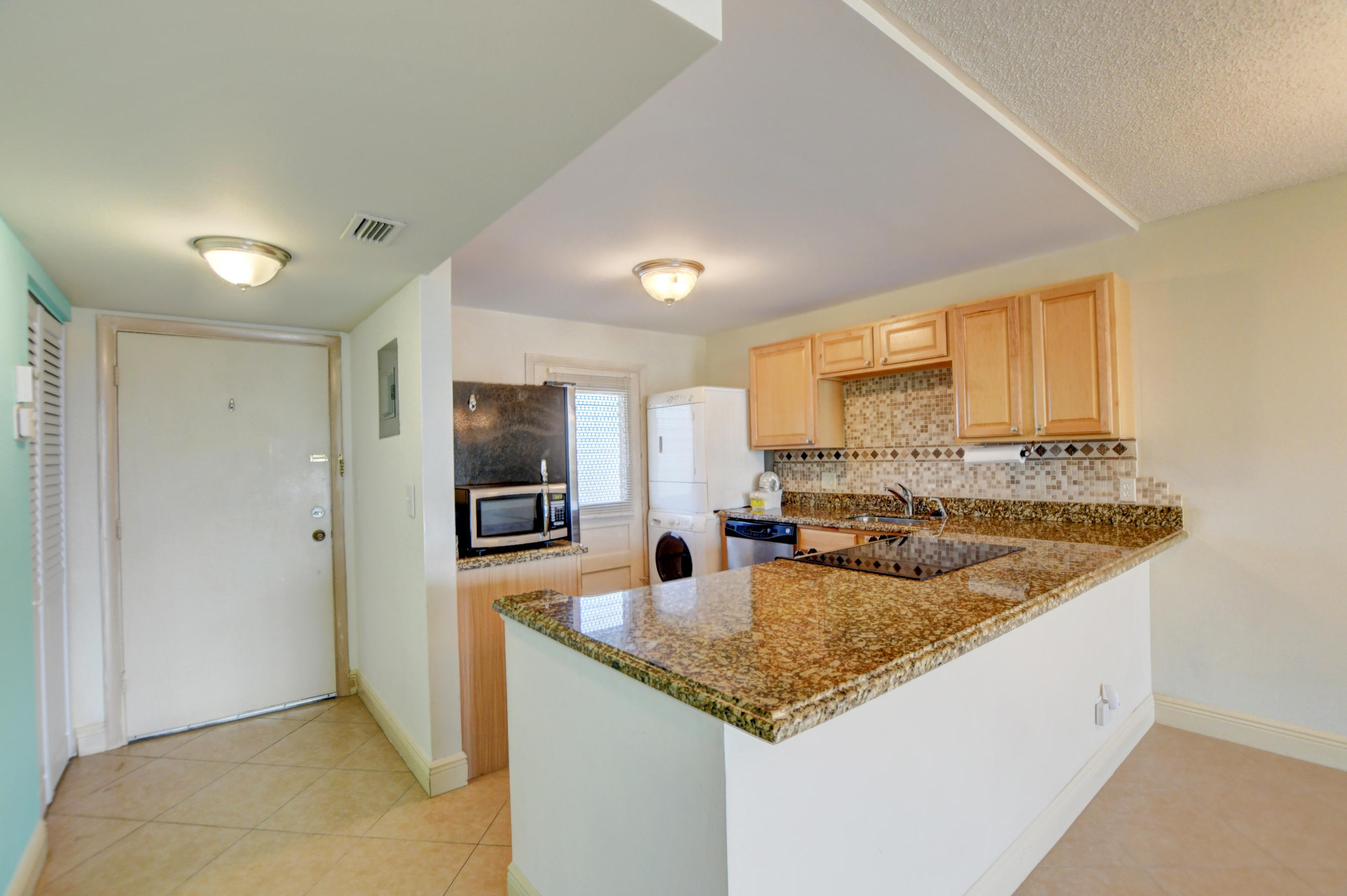 6161 Northwest 2nd Avenue, Unit 322 Boca Raton, FL 33487 - Photo 7 of 34 06_ebf_0932and4more