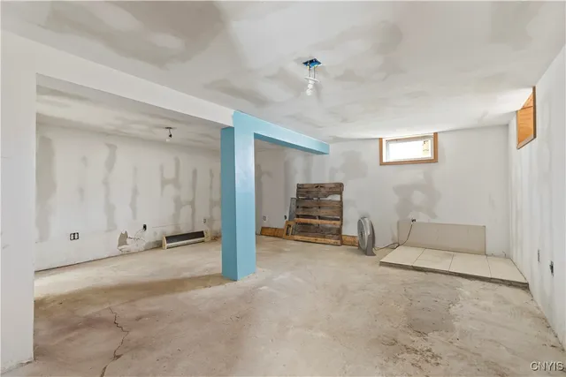 $251,900 | 9260 Grange Hill Road, New Hartford, NY 13413