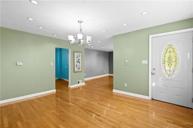 $251,900 | 9260 Grange Hill Road, New Hartford, NY 13413