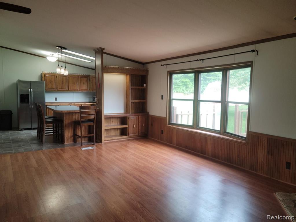3470 Patterson Lake Road Pinckney, MI 48169 - Photo 9 of 41