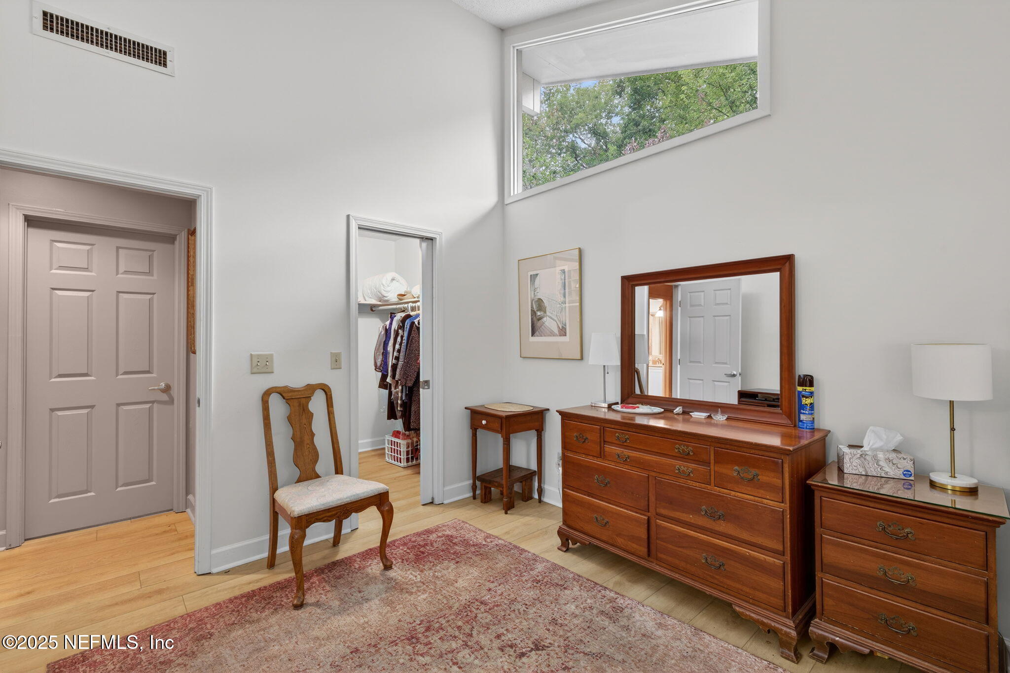 4980 Morven Road Jacksonville, FL 32210 - Photo 19 of 35 a room with a bed and furniture