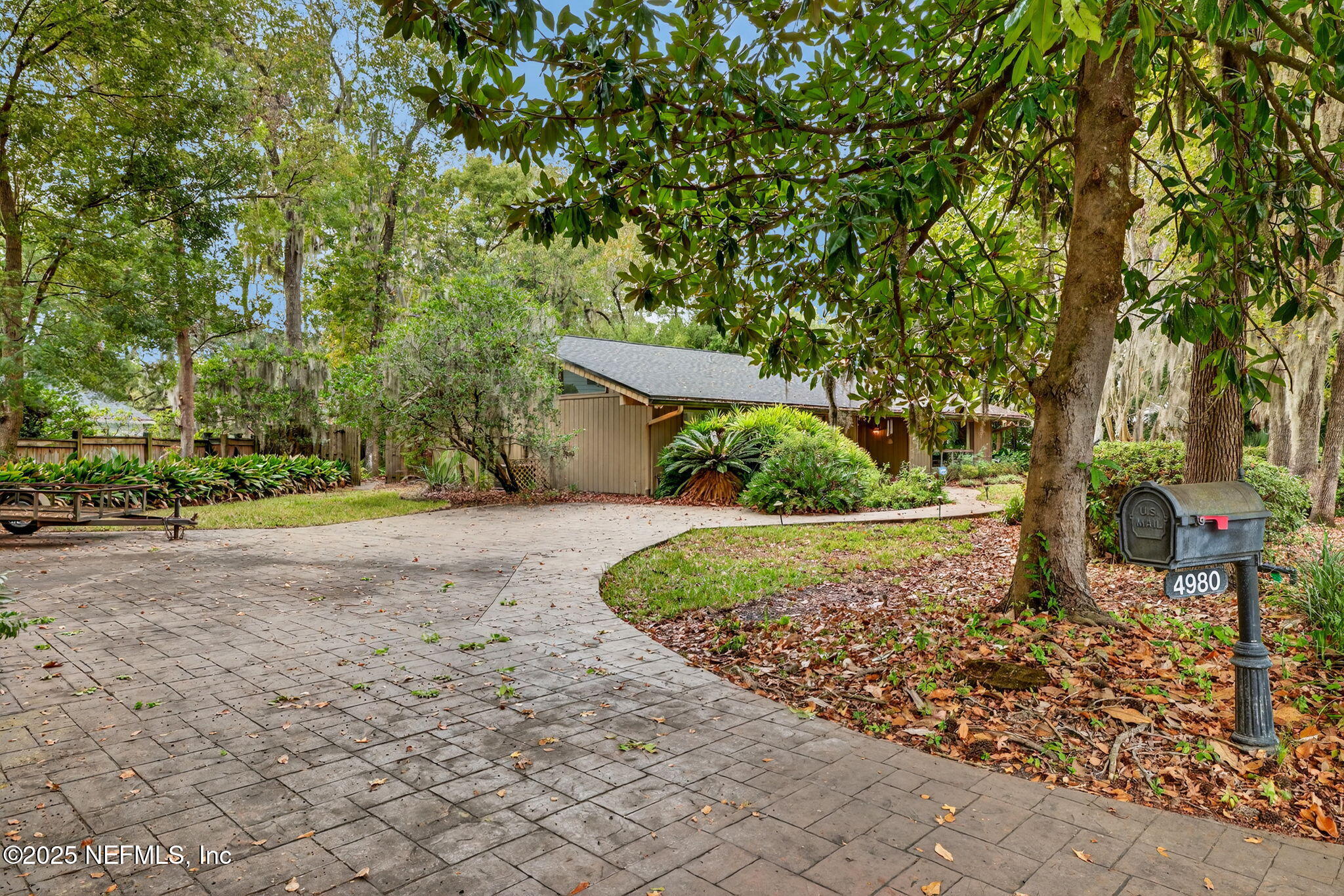 4980 Morven Road Jacksonville, FL 32210 - Photo 3 of 35 a view of backyard with green space