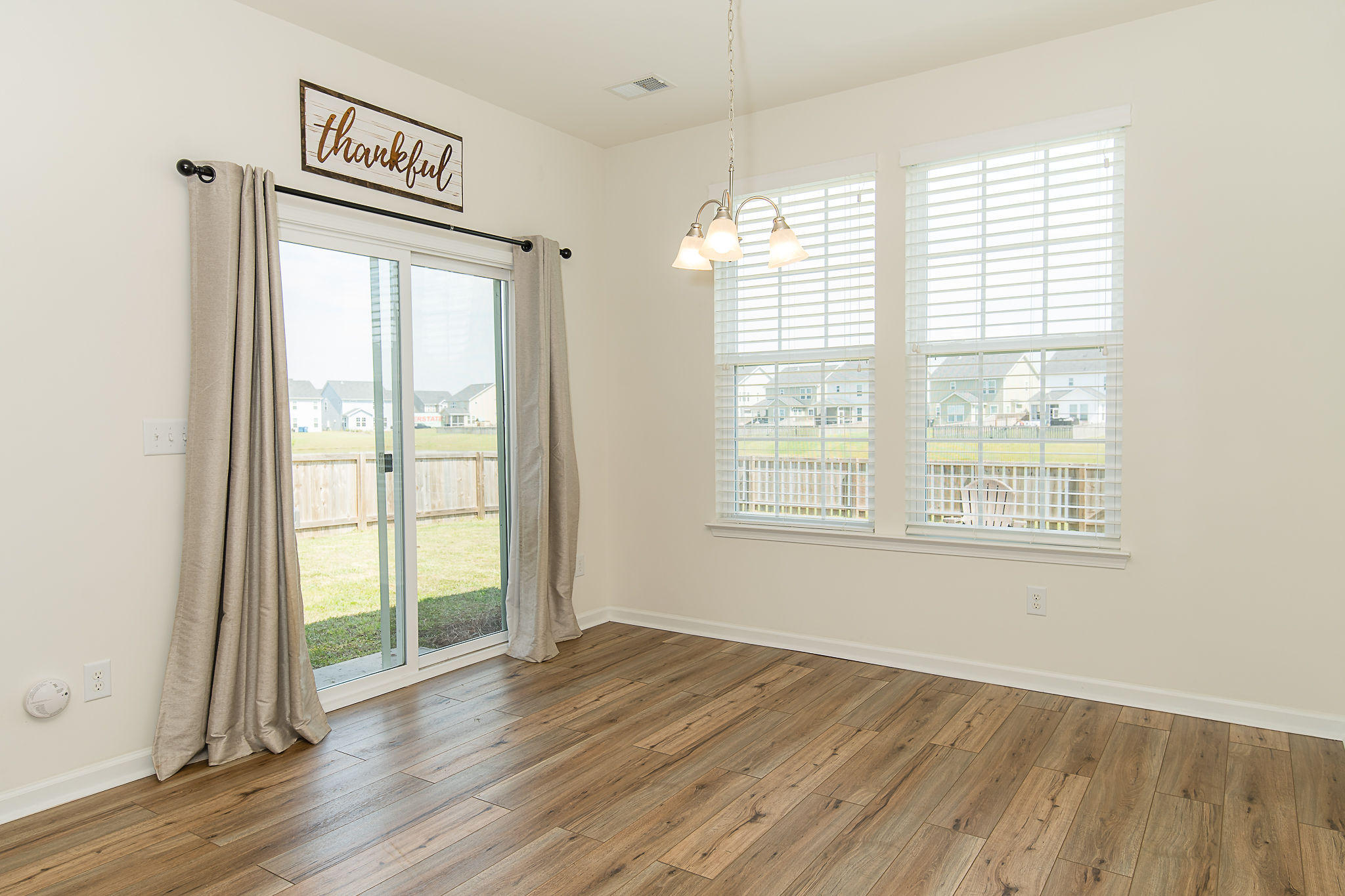 244 Spectrum Road Summerville, SC 29486 - Photo 14 of 45 Sliders
