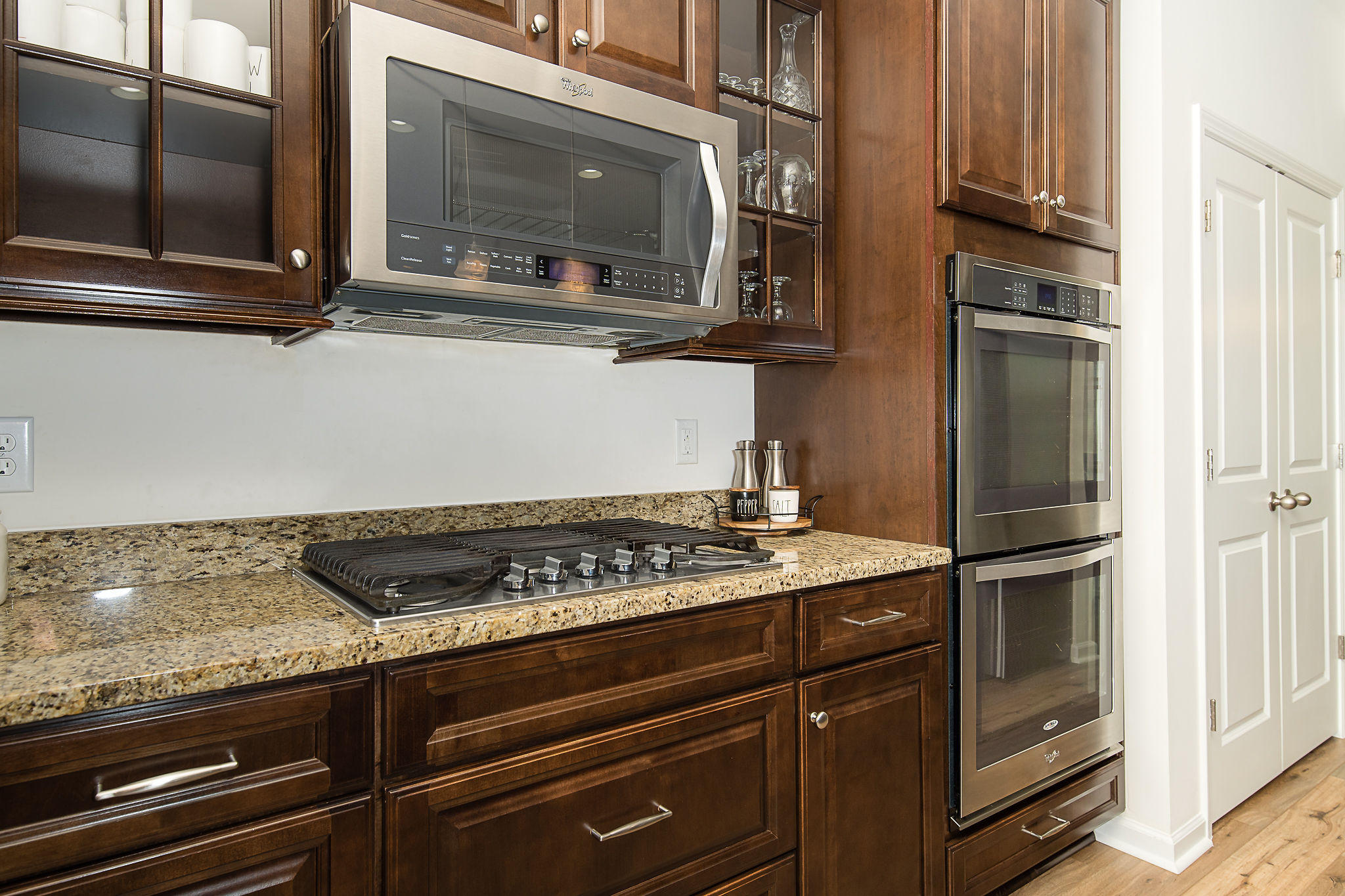 244 Spectrum Road Summerville, SC 29486 - Photo 10 of 45 Gas Cooktop
