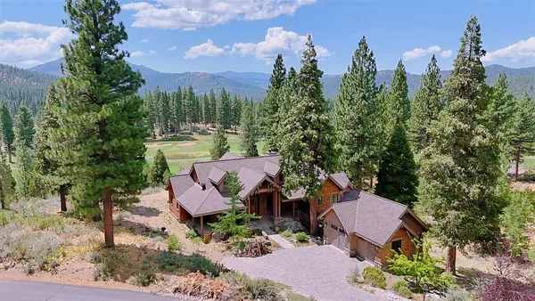 $1,295,000 | 68 Sorrel Lane, Portola, CA 96122
