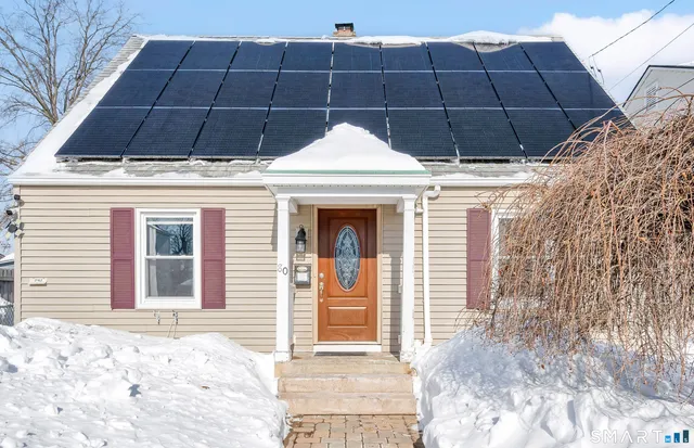 $299,000 | 80 Cowles Street, Hartford, CT 06114