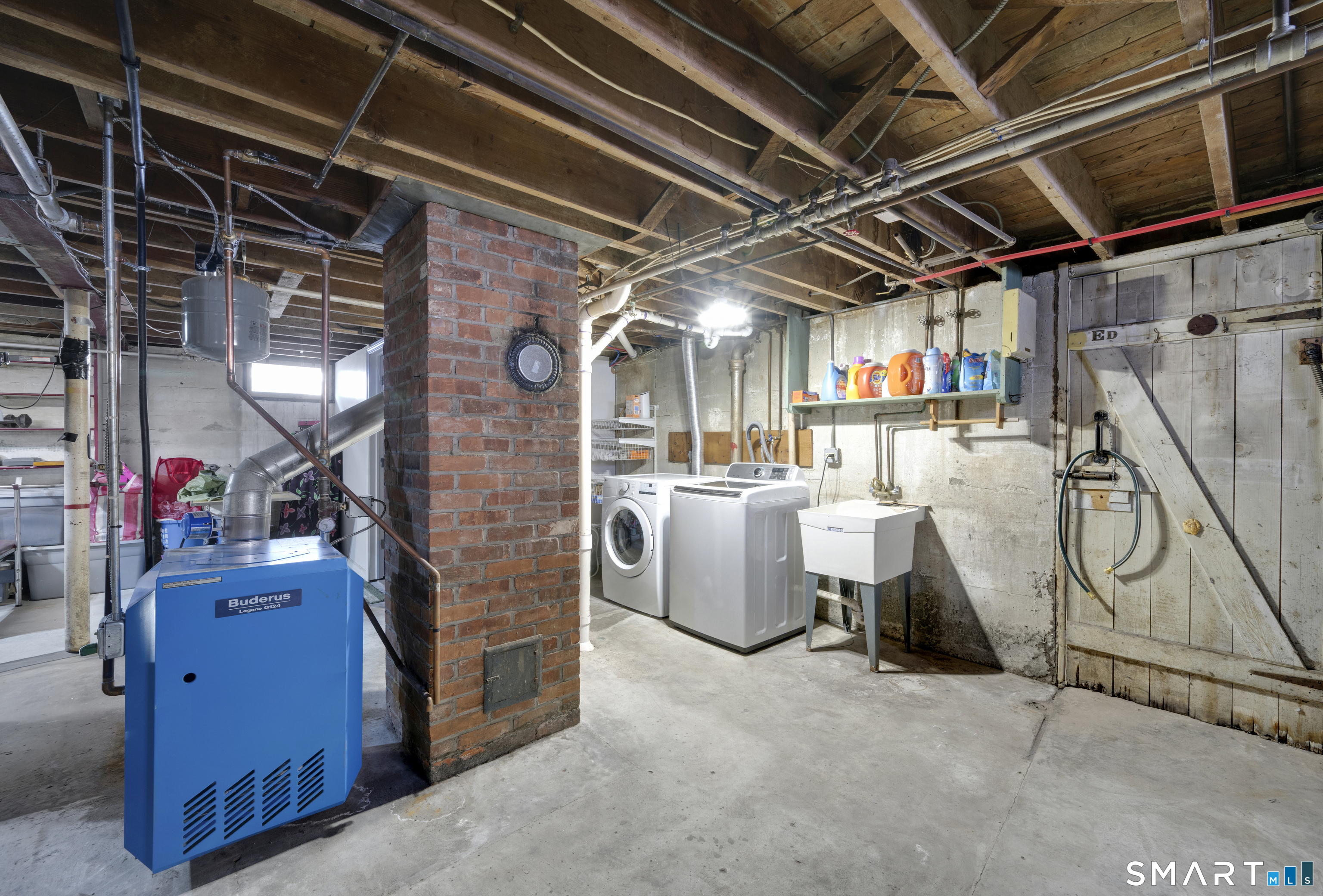 80 Cowles Street Hartford, CT 06114 - Photo 25 of 30 a view of a storage room