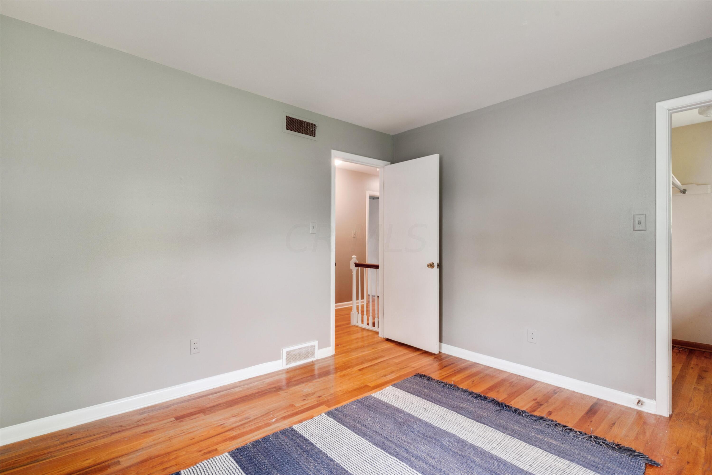2485 Middlesex Road Columbus, OH 43220 - Photo 22 of 39 Bedroom 1