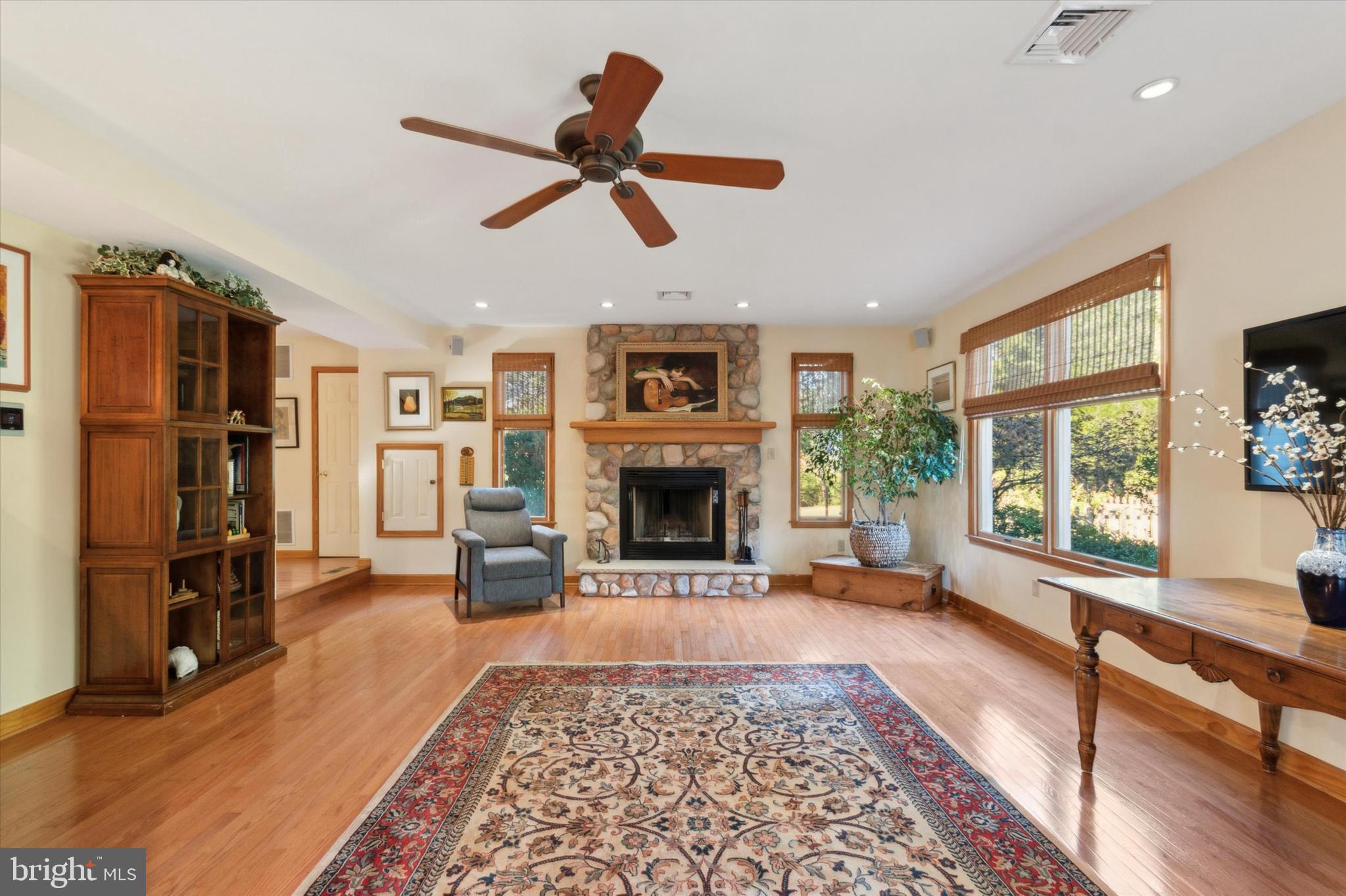 929 Store Road Harleysville, PA 19438 - Photo 16 of 40