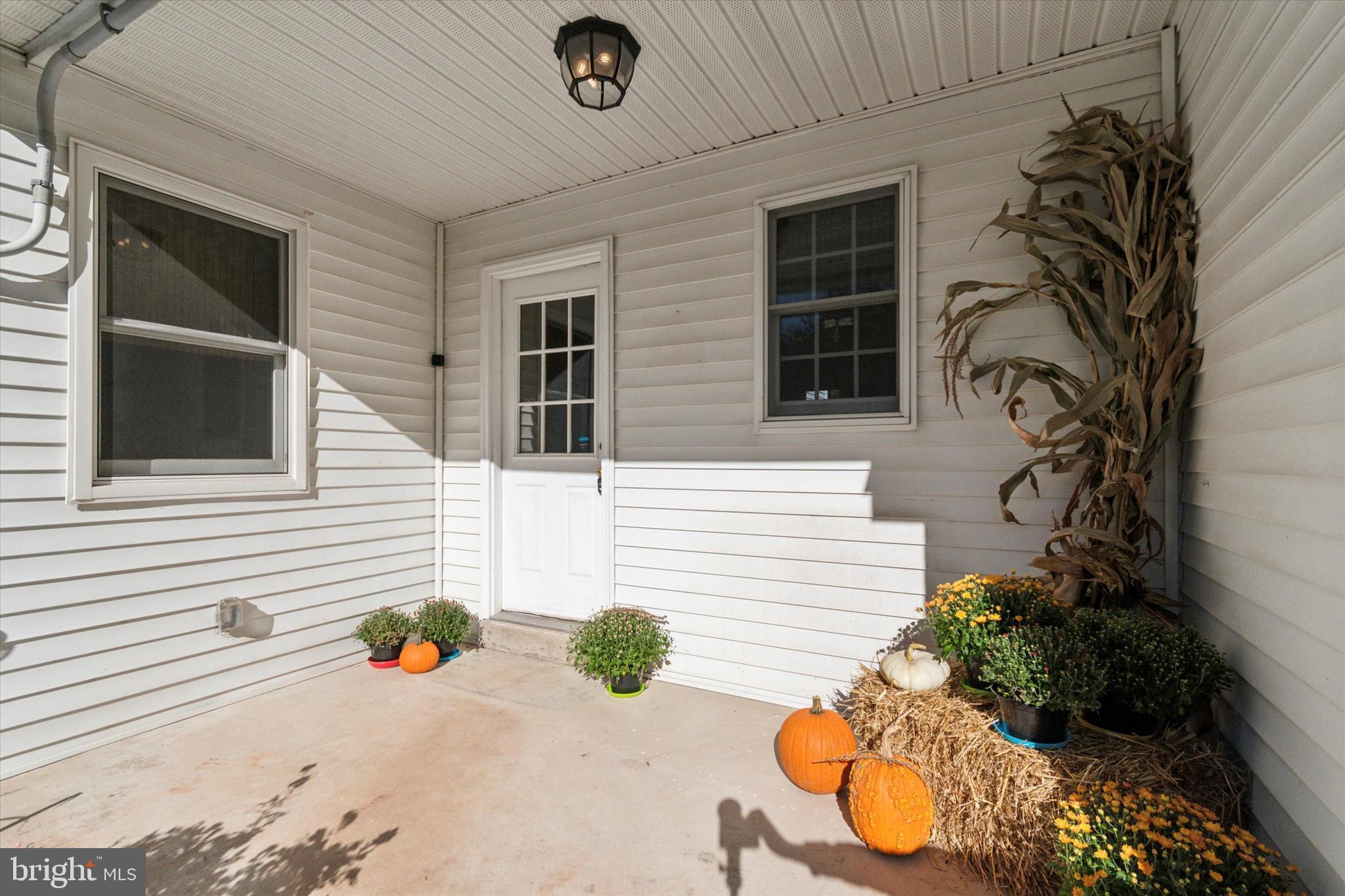 929 Store Road Harleysville, PA 19438 - Photo 8 of 40 Mudroom Entrance