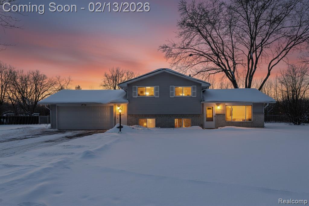 9643 Andersonville Road Clarkston, MI 48346 - Photo 2 of 59 Gallery Image 2