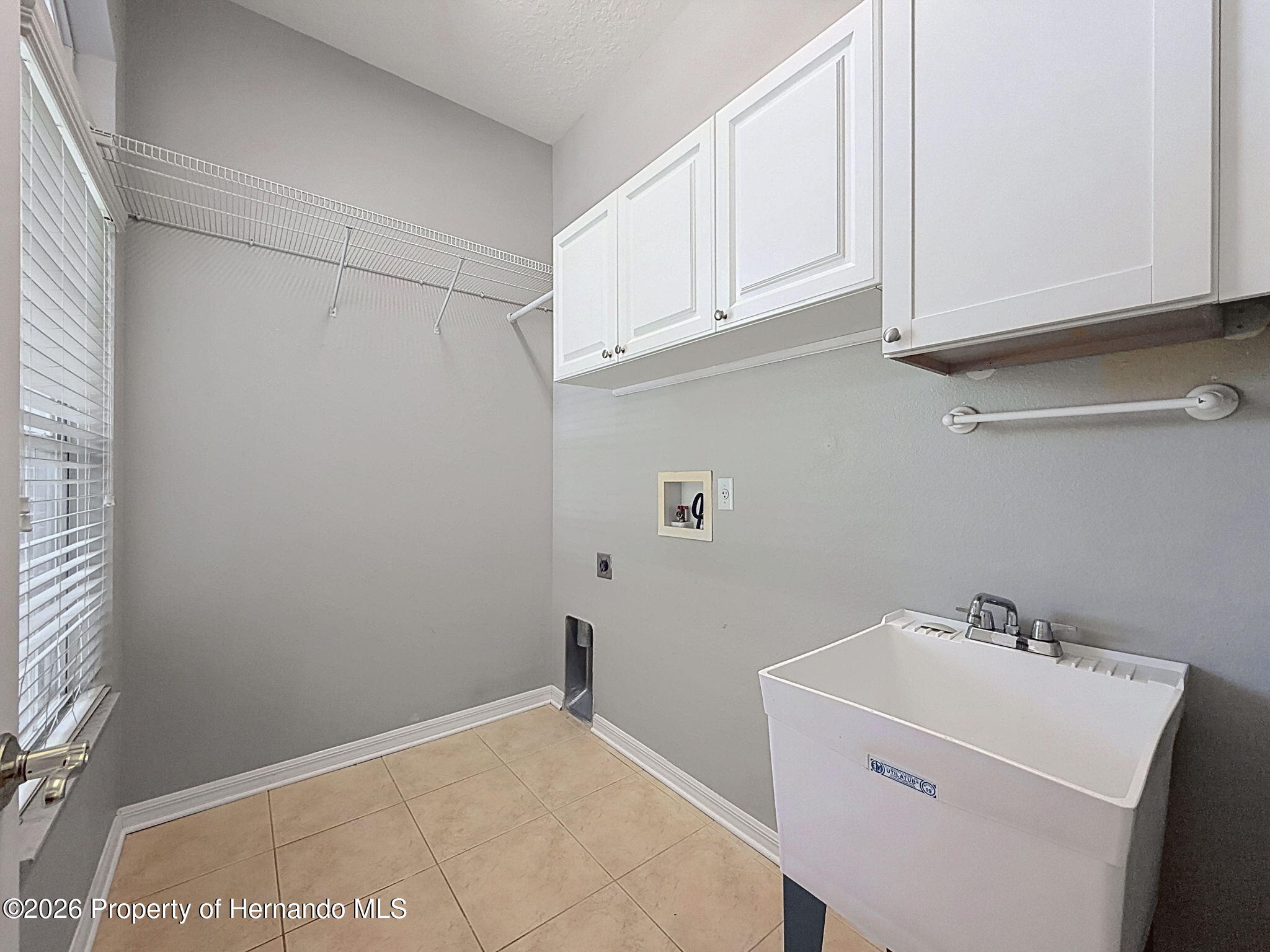2021 Rutherford Drive Dover, FL 33527 - Photo 37 of 52 Gallery Image 37