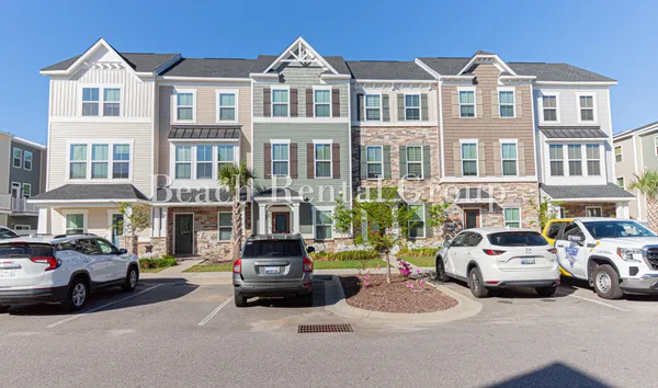 $2,095 | 303 Golan Circle, Unit F, Myrtle Beach, SC 29579