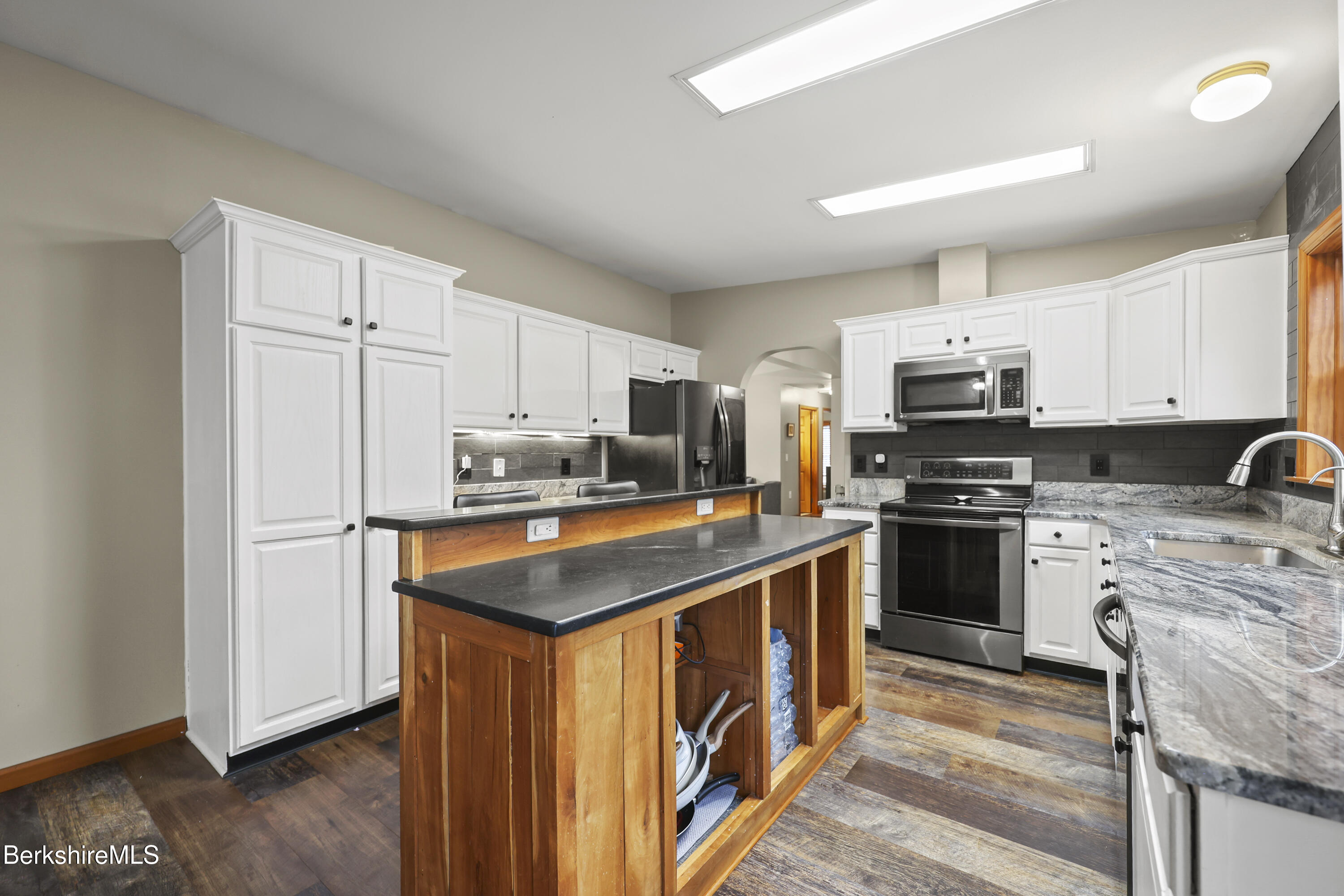 21 Kreutzer Road Peru, MA 01235 - Photo 16 of 58 75 Kitchen