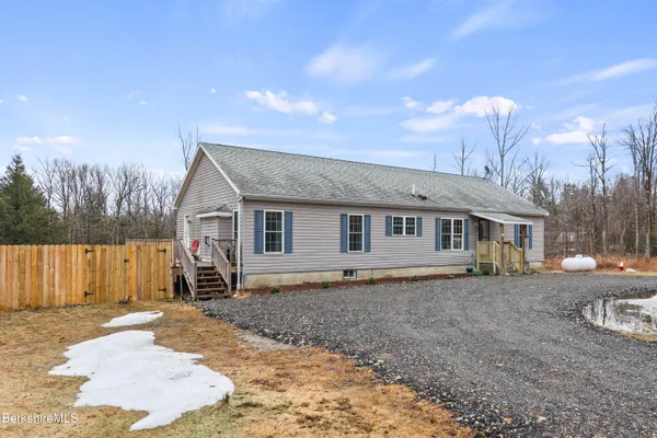 $449,900 | 21 Kreutzer Road, Peru, MA 01235