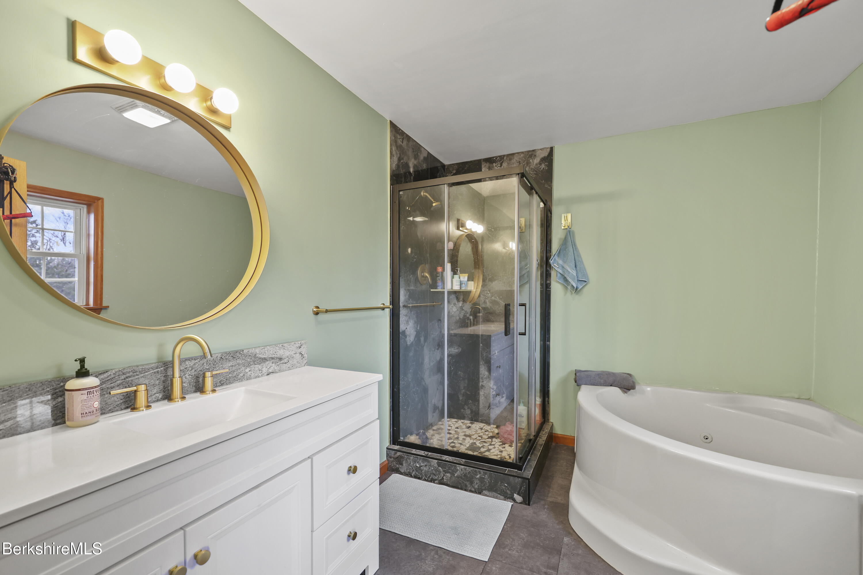 21 Kreutzer Road Peru, MA 01235 - Photo 31 of 58 155 Primary Bathroom