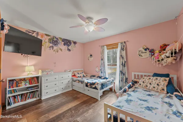 $449,900 | 21 Kreutzer Road, Peru, MA 01235