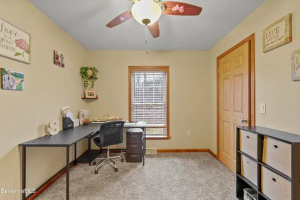 $434,900 | 21 Kreutzer Road, Peru, MA 01235
