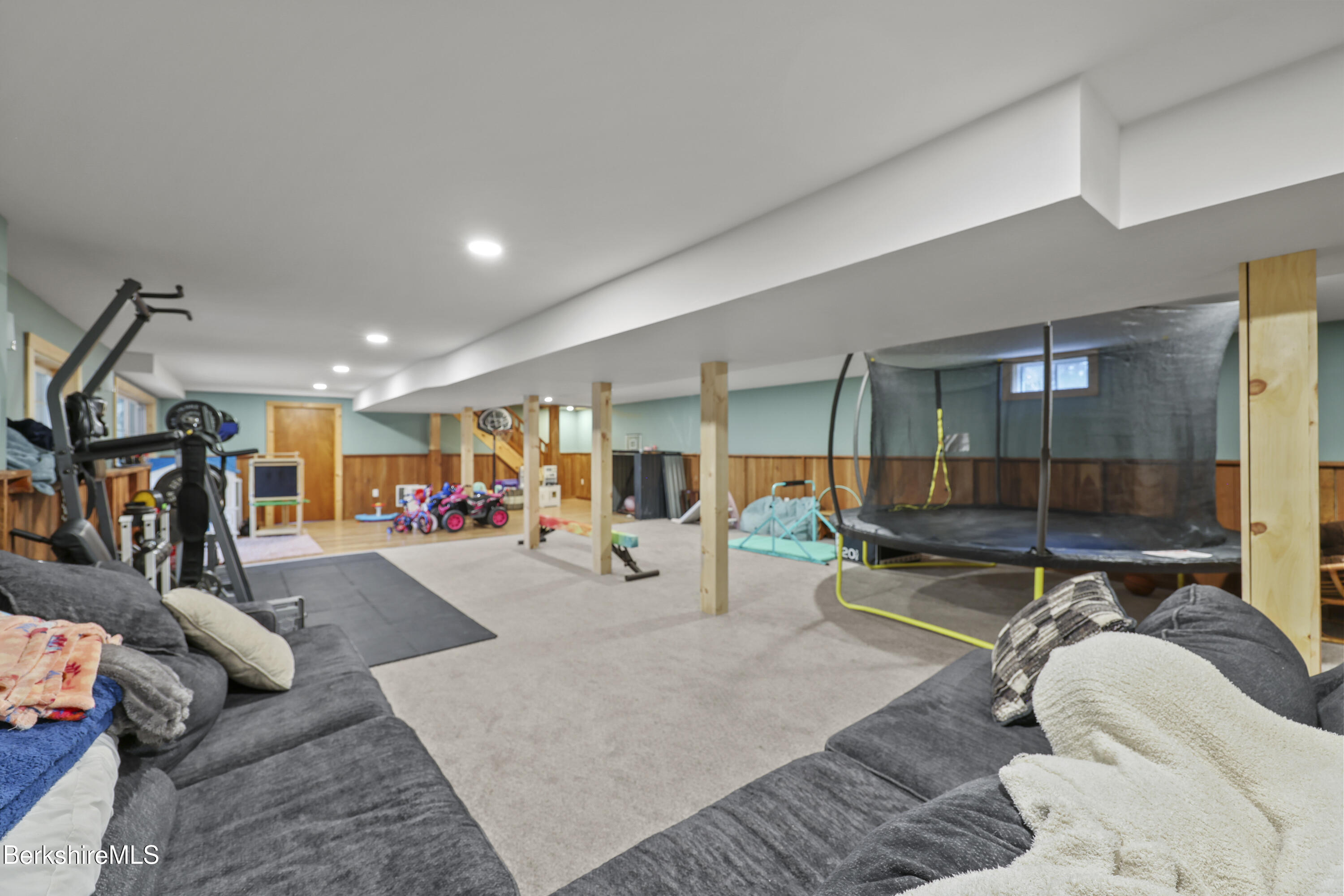 21 Kreutzer Road Peru, MA 01235 - Photo 38 of 58 205 Lower Level