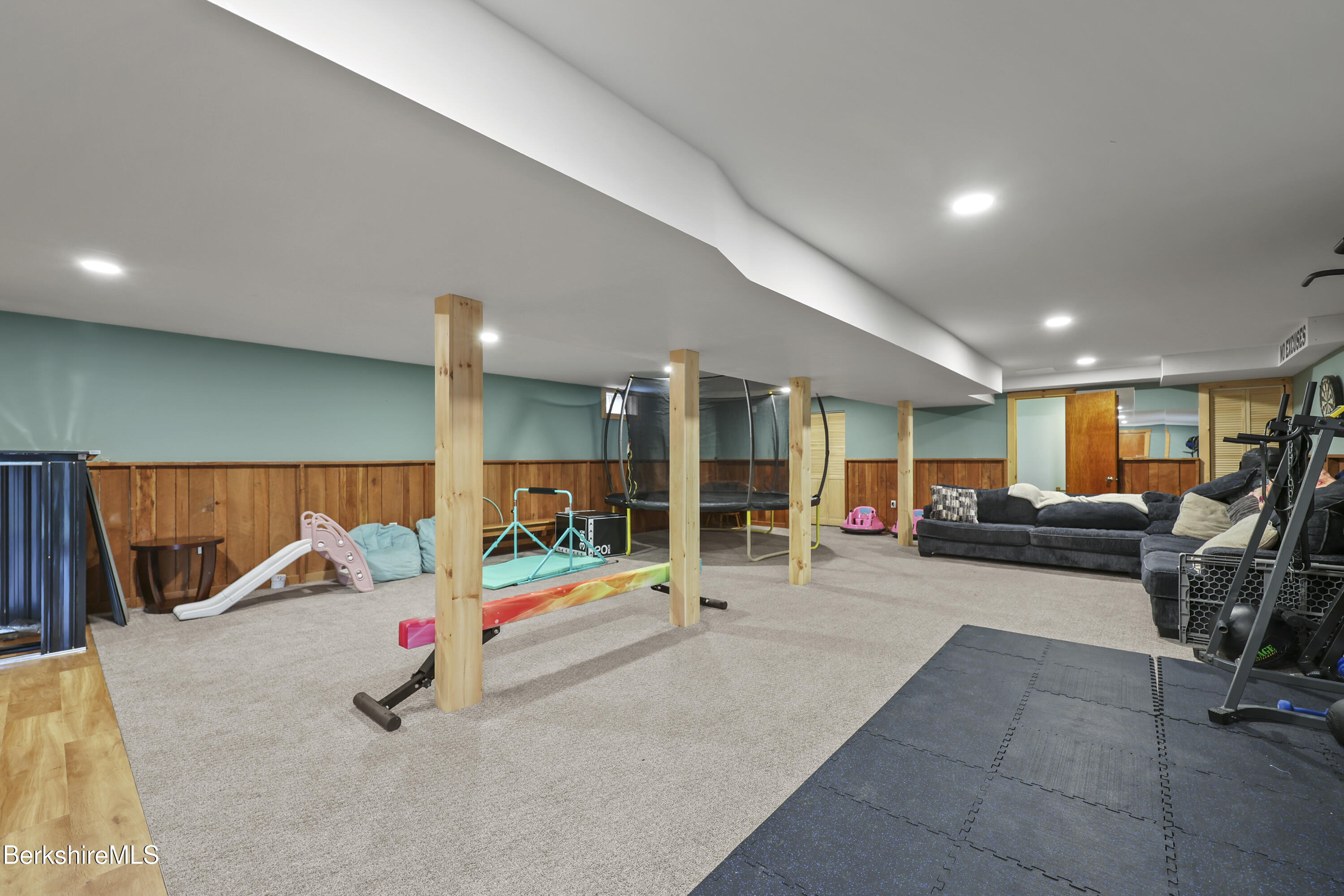 21 Kreutzer Road Peru, MA 01235 - Photo 40 of 58 195 Lower Level