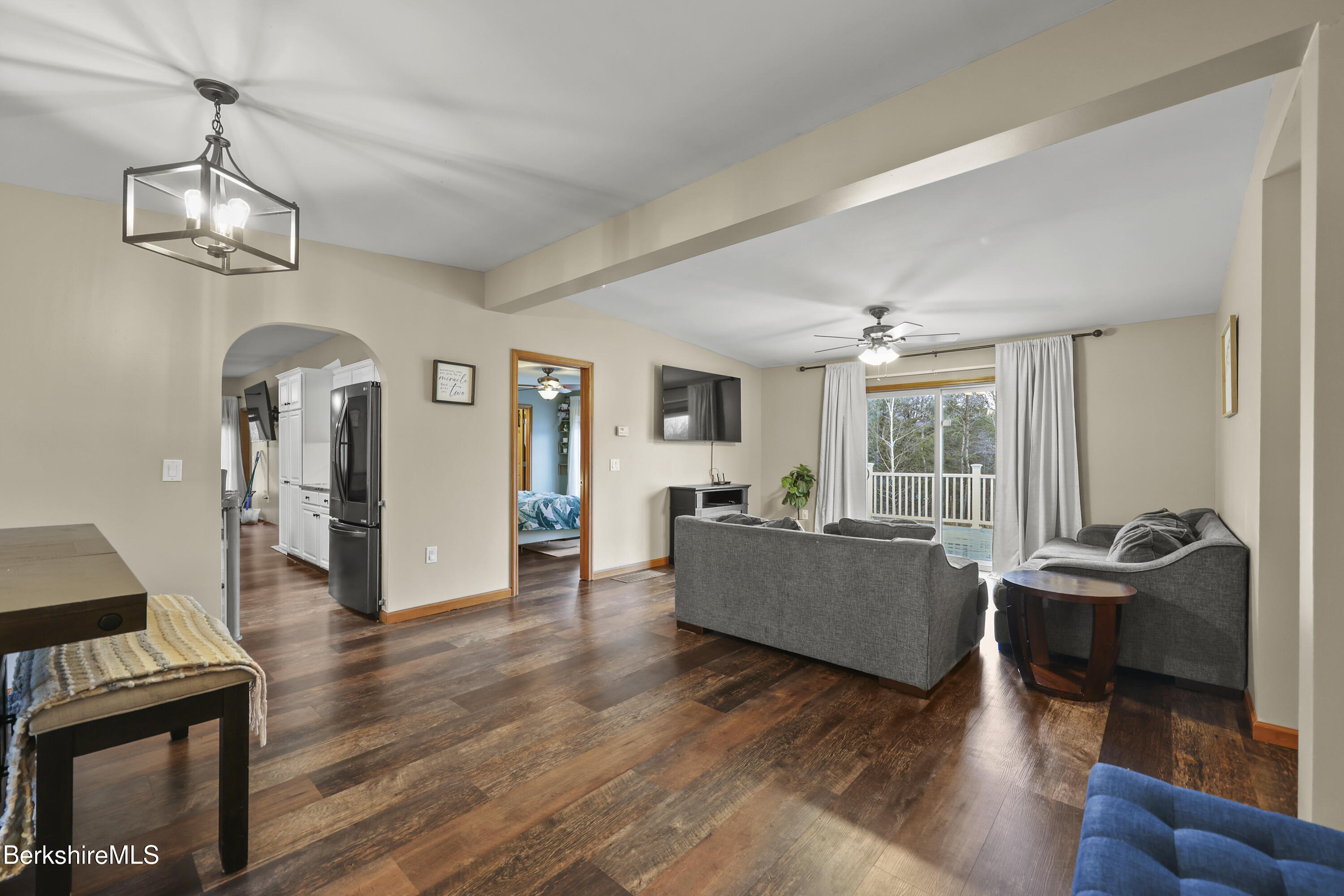 21 Kreutzer Road Peru, MA 01235 - Photo 4 of 58 20 Entry