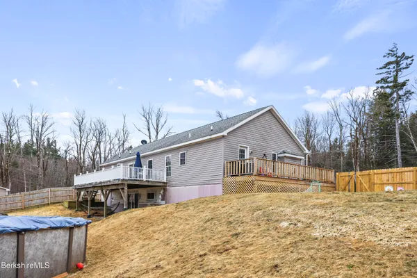 $449,900 | 21 Kreutzer Road, Peru, MA 01235