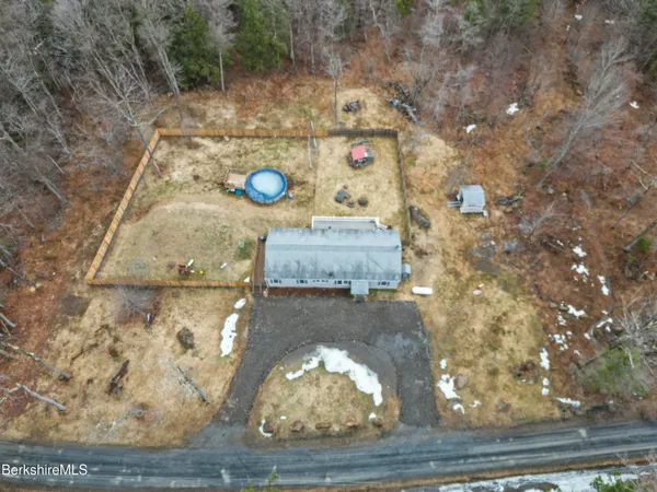 $449,900 | 21 Kreutzer Road, Peru, MA 01235