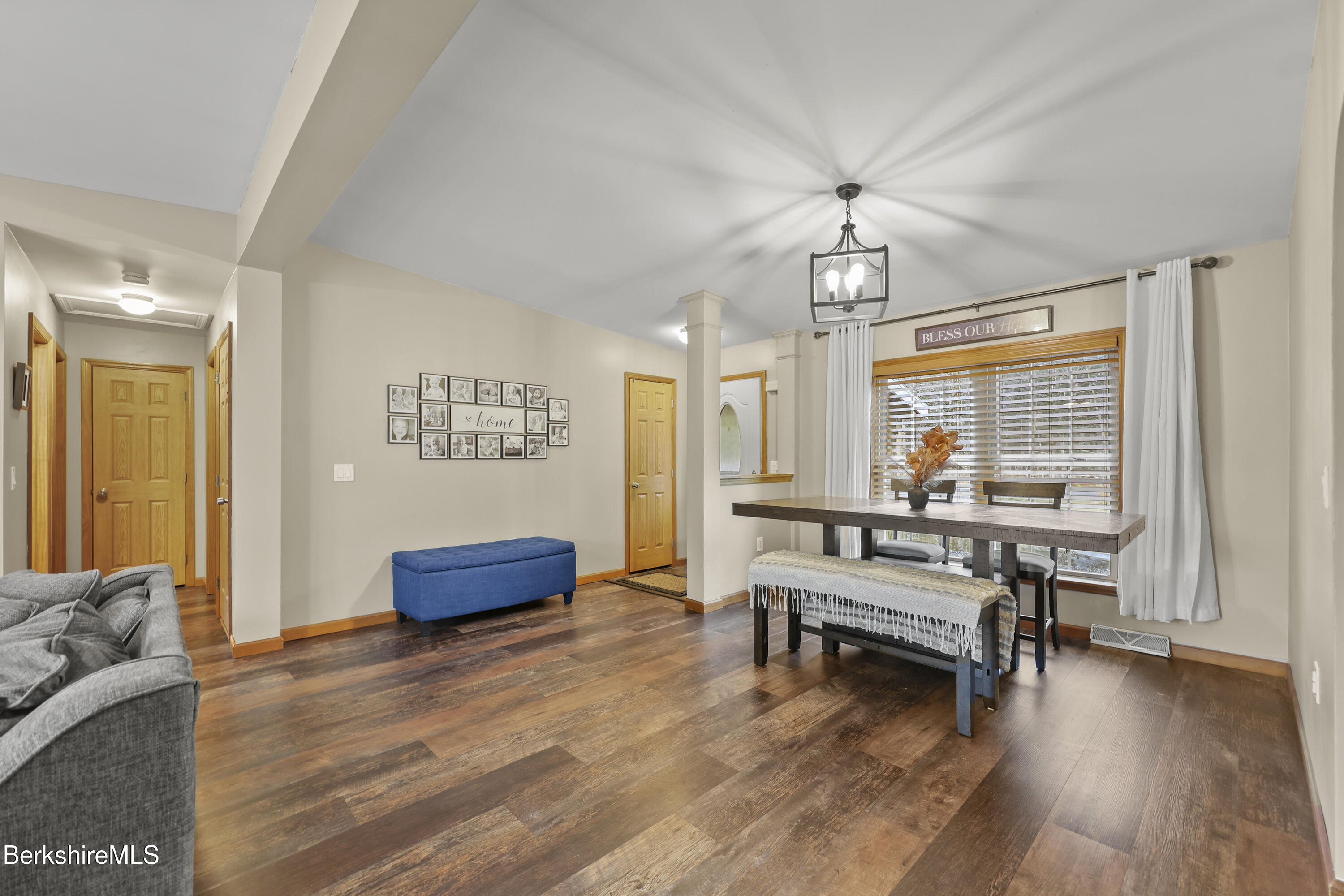 21 Kreutzer Road Peru, MA 01235 - Photo 6 of 58 30 Entry