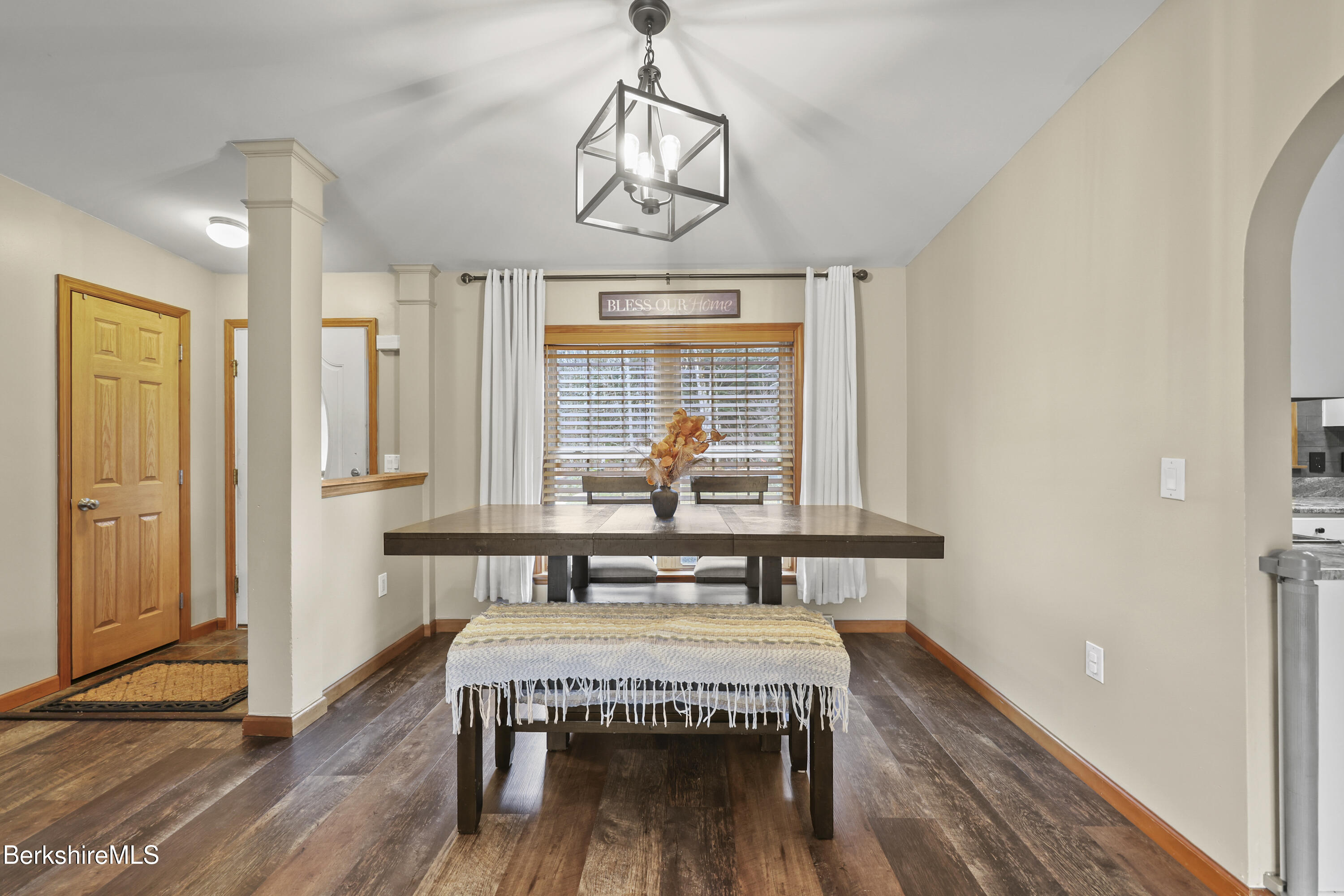 21 Kreutzer Road Peru, MA 01235 - Photo 7 of 58 35 Dining Room