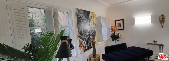 $4,750 | 137 North Sycamore Avenue, Unit 2, Los Angeles, CA 90036