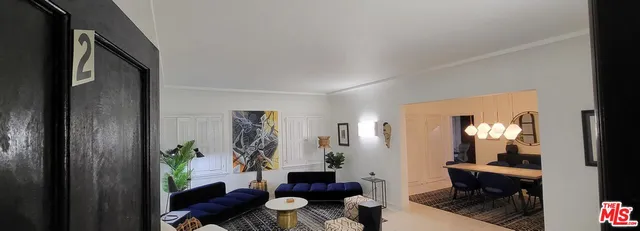 $4,750 | 137 North Sycamore Avenue, Unit 2, Los Angeles, CA 90036