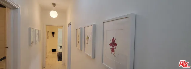 $4,750 | 137 North Sycamore Avenue, Unit 2, Los Angeles, CA 90036