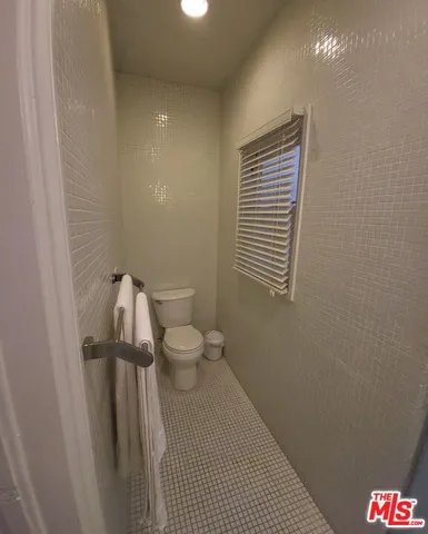 $4,750 | 137 North Sycamore Avenue, Unit 2, Los Angeles, CA 90036