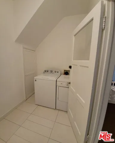 $4,750 | 137 North Sycamore Avenue, Unit 2, Los Angeles, CA 90036