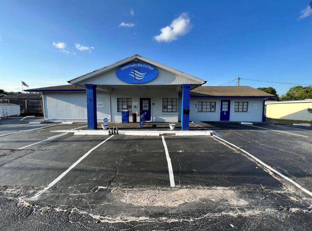 a view of a basket ball ground