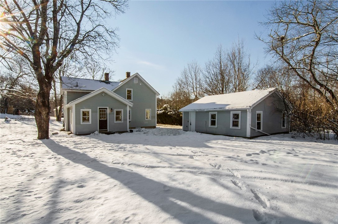 473 Carolina Back Road Charlestown, RI 02813 - Photo 3 of 30