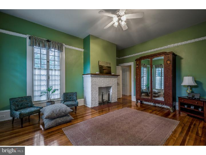 538 Moreland Road Huntingdon Valley, PA 19006 - Photo 14 of 17