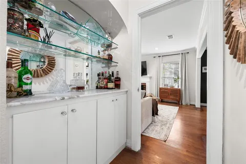 $785,000 | 6109 Kenwood Avenue, Dallas, TX 75214