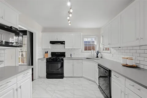 $785,000 | 6109 Kenwood Avenue, Dallas, TX 75214