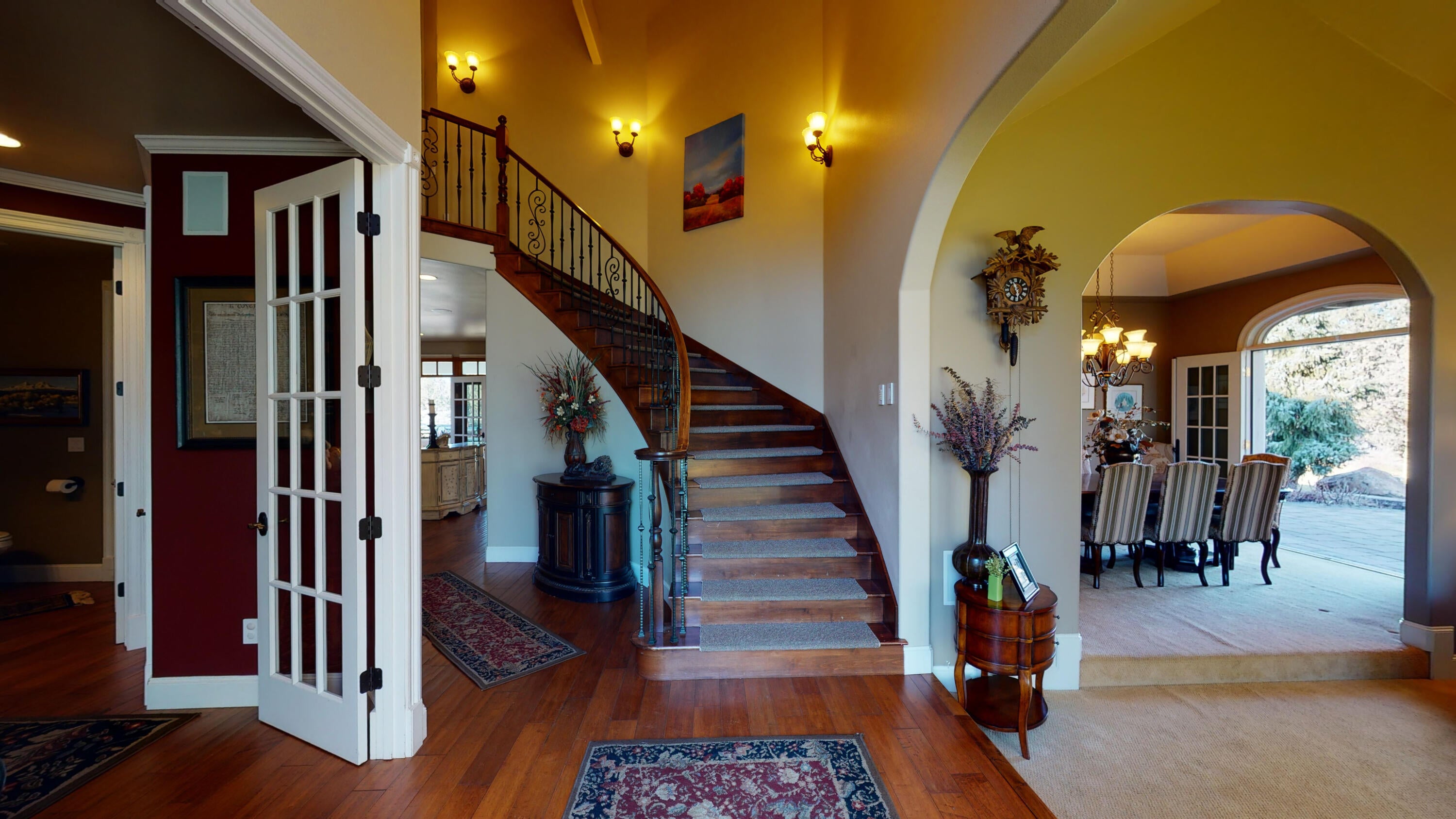 18331 Pinehurst Road Bend, OR 97703 - Photo 11 of 77 Entry