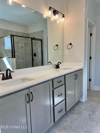 $369,900 | 2122 Scott Mdws Lane, Hernando, MS 38632