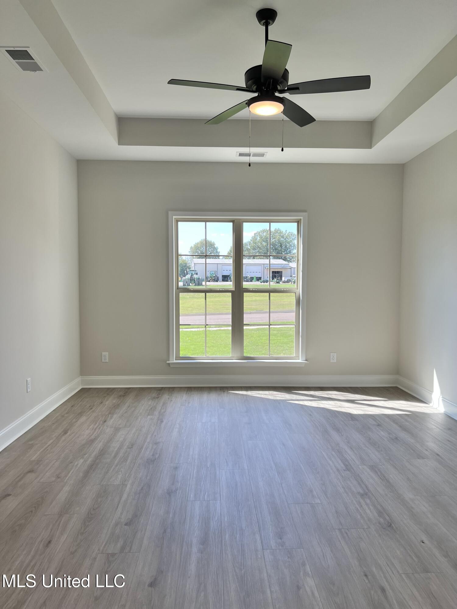 2122 Scott Mdws Lane Hernando, MS 38632 - Photo 24 of 34 IMG_4259