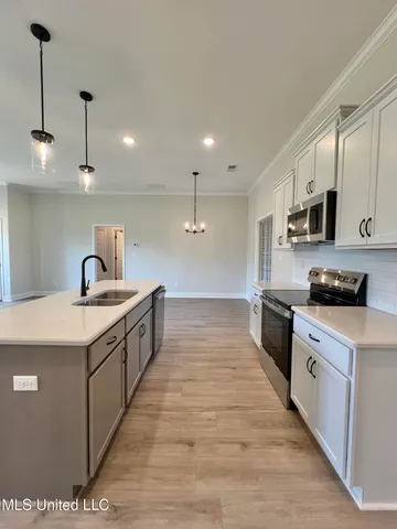 $364,900 | 2122 Scott Mdws Lane, Hernando, MS 38632