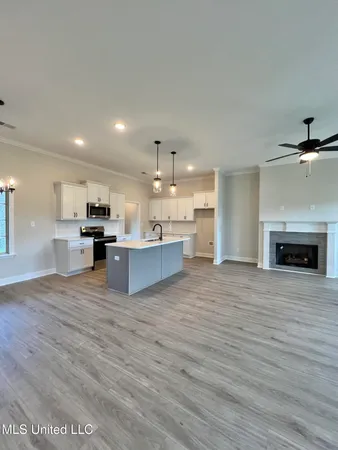 $369,900 | 2122 Scott Mdws Lane, Hernando, MS 38632